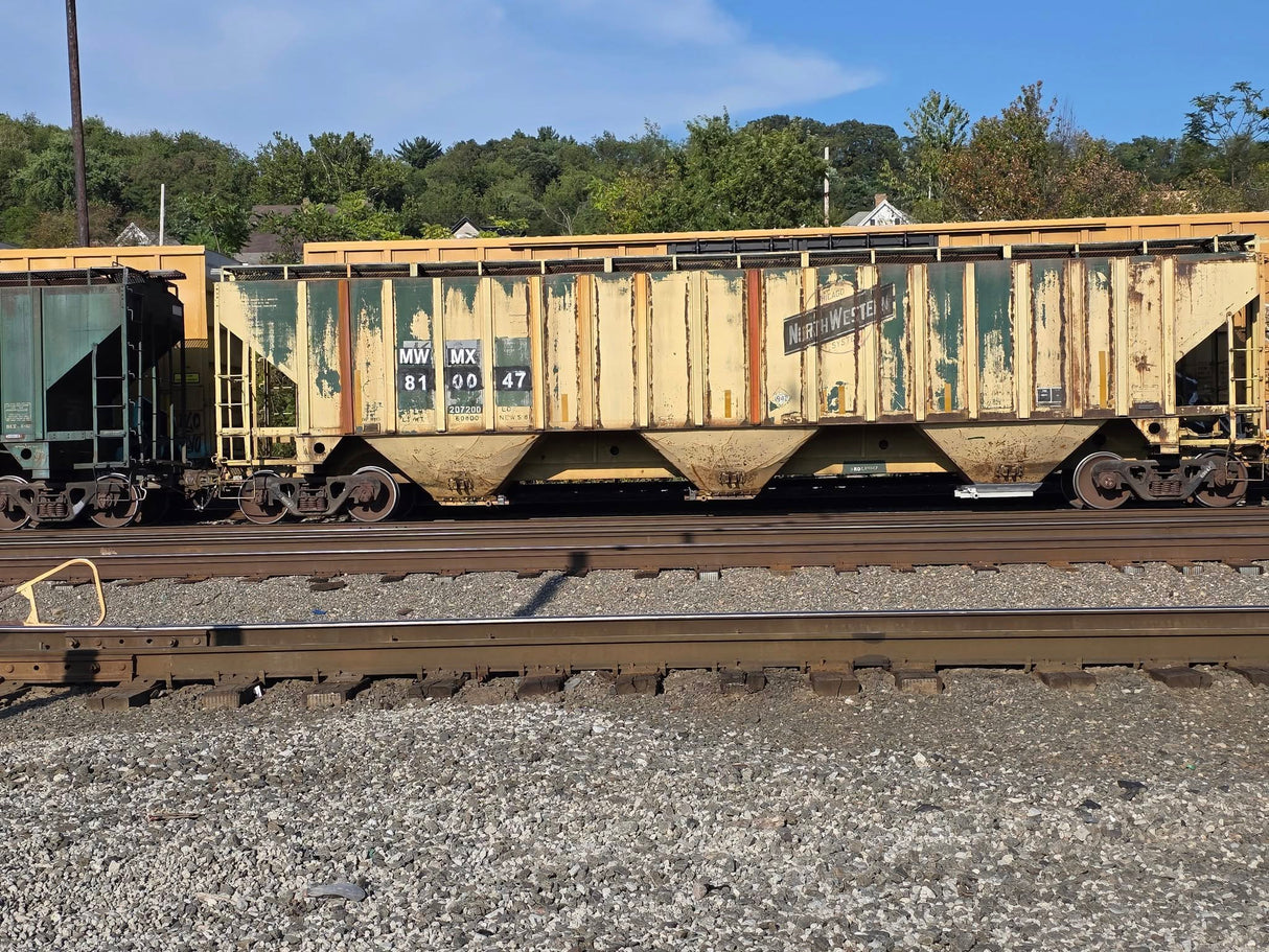 O Scale MWMX Ex CNW Covered Hoppers Patch Decal Set