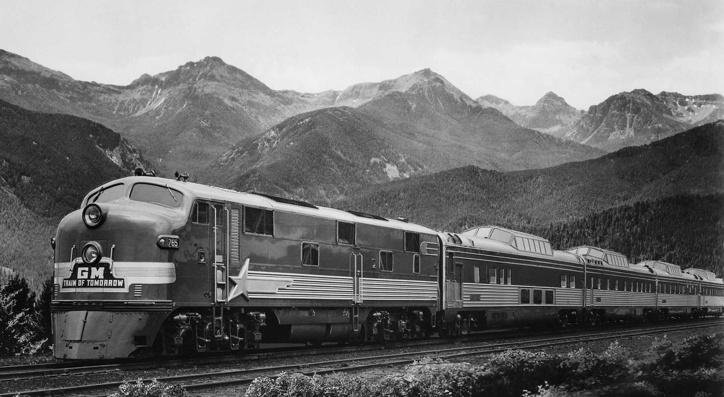 HO Scale Rapido GM Train of Tomorrow DCC with Sound Full Set PREORDER