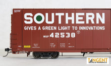 Load image into Gallery viewer, HO Scale Tangent 86&#39; High Cube Boxcar Southern